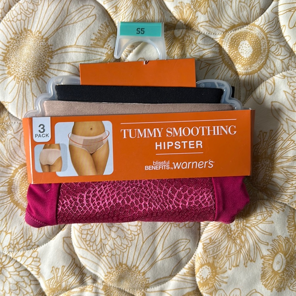 🥰 2/$15 3 pack hipsters